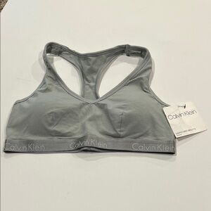 Calvin Klein Women's Modern Cotton Padded Bralette. Size: Medium